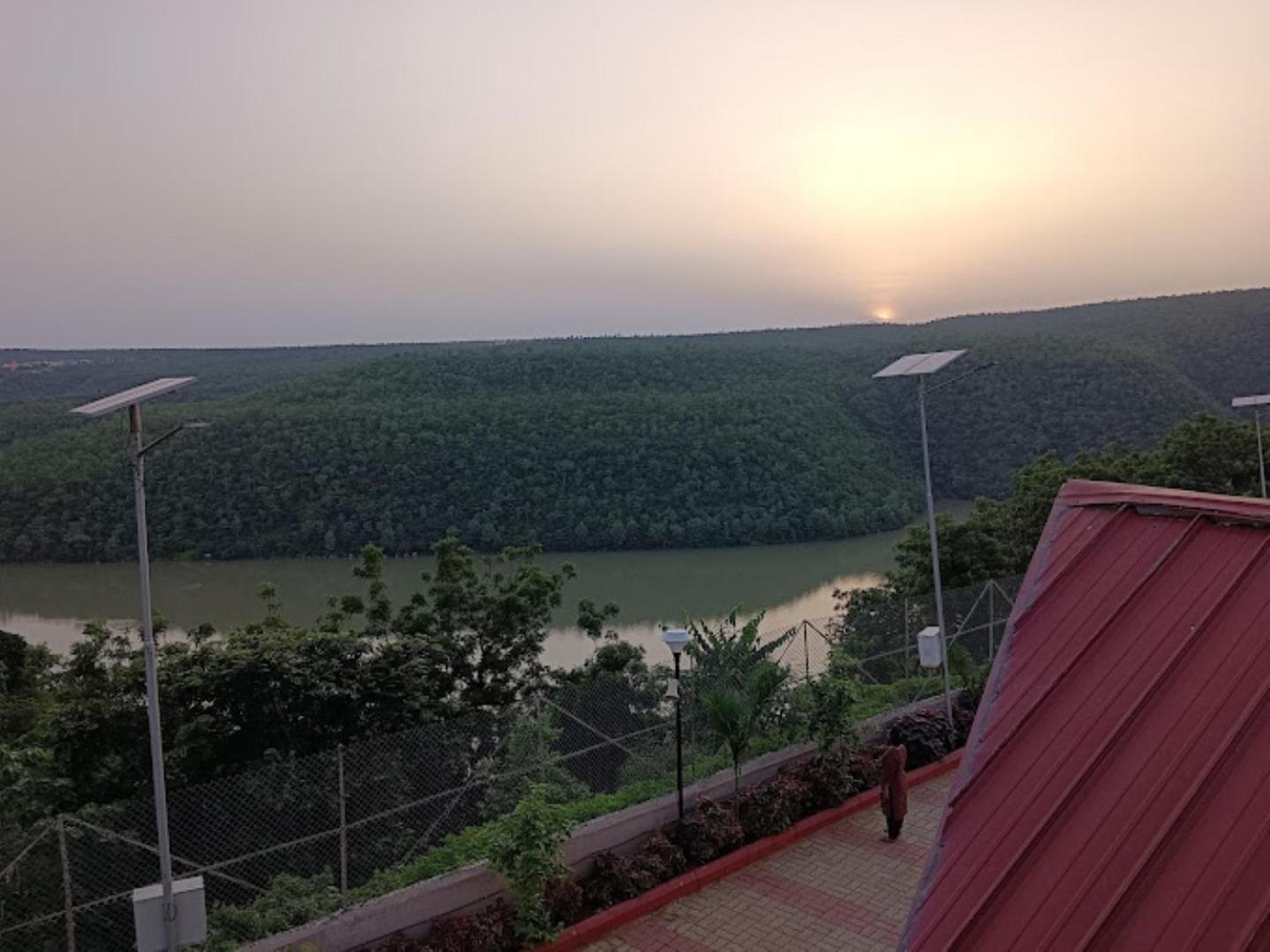 Hotel Haritha , Eegalapenta Srisailam Esterno foto